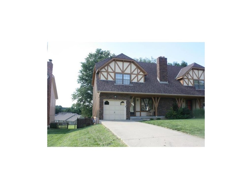 8802 Gallery St, Lenexa, KS 66215 - photo 1