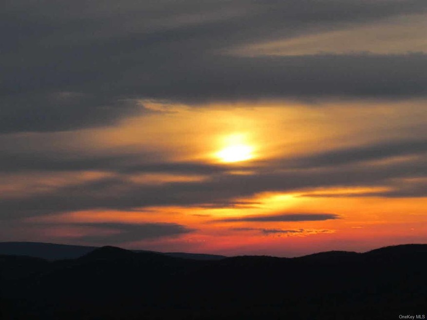 334 E Mountain Rd N, Cold Spring, NY 10516 - photo 1