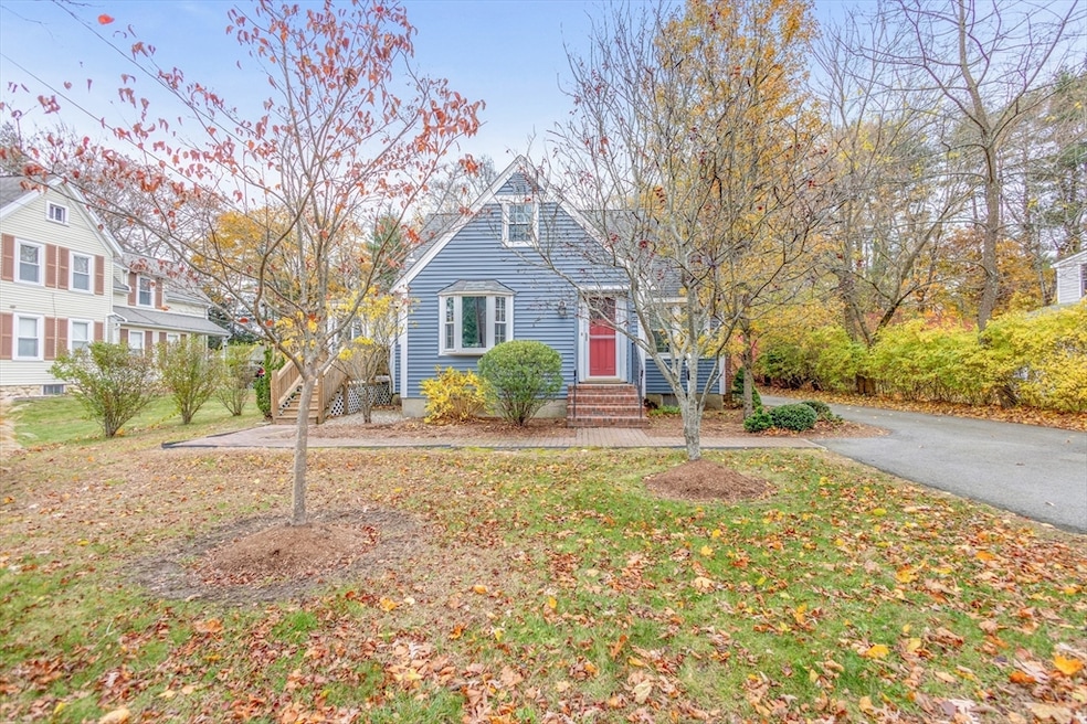 For Sale $829,000 • Co-Listing Agent