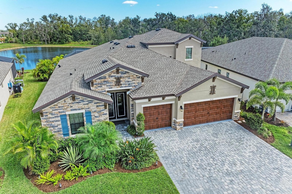 9259 Warm Springs Cir, Parrish, FL 34219 - photo 1