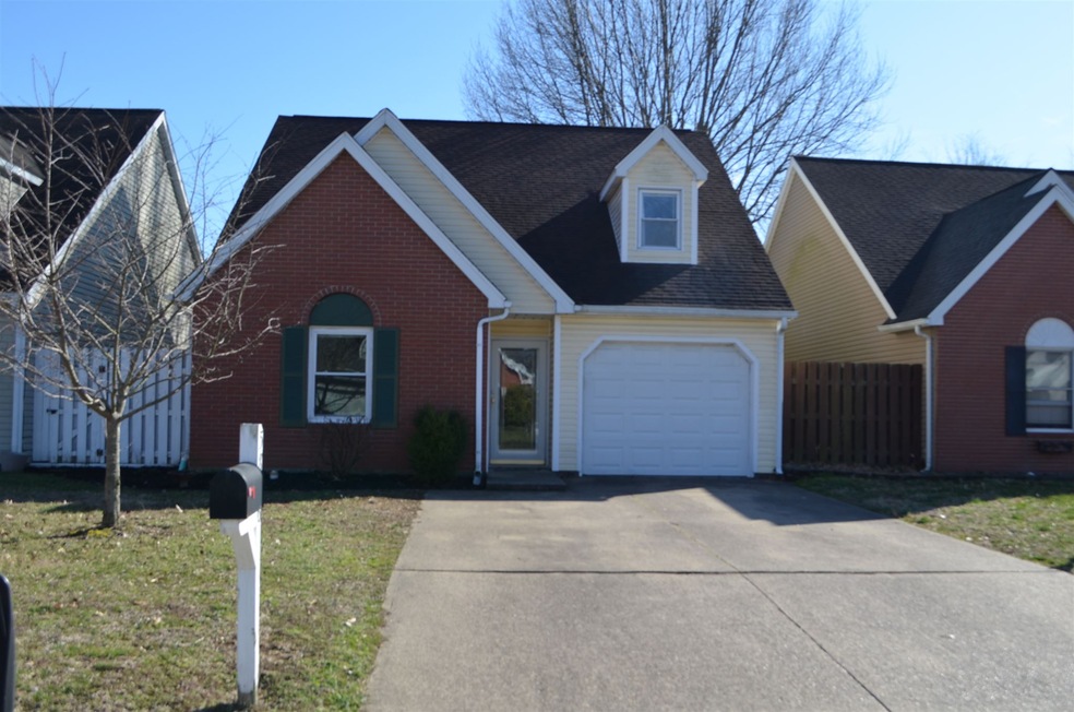 5846 Jeffrey Ln, Newburgh, IN 47630 - photo 1