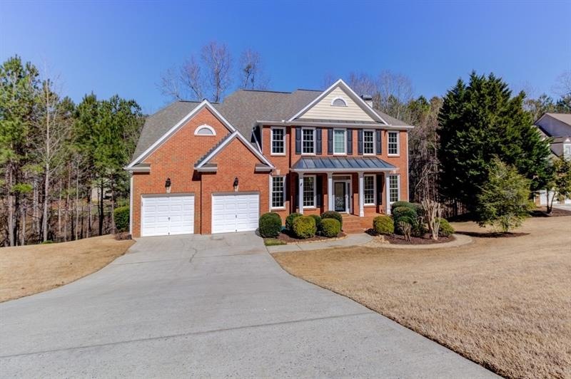 1090 Charleston Trace, Roswell, GA 30075 - photo 1