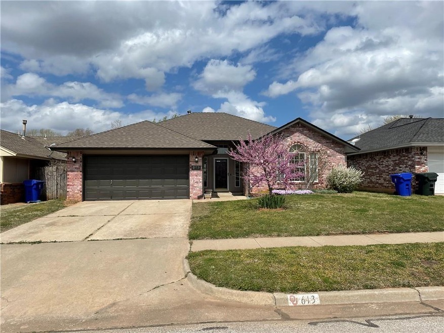 613 Golden Eagle Dr, Norman, OK 73072 - photo 1