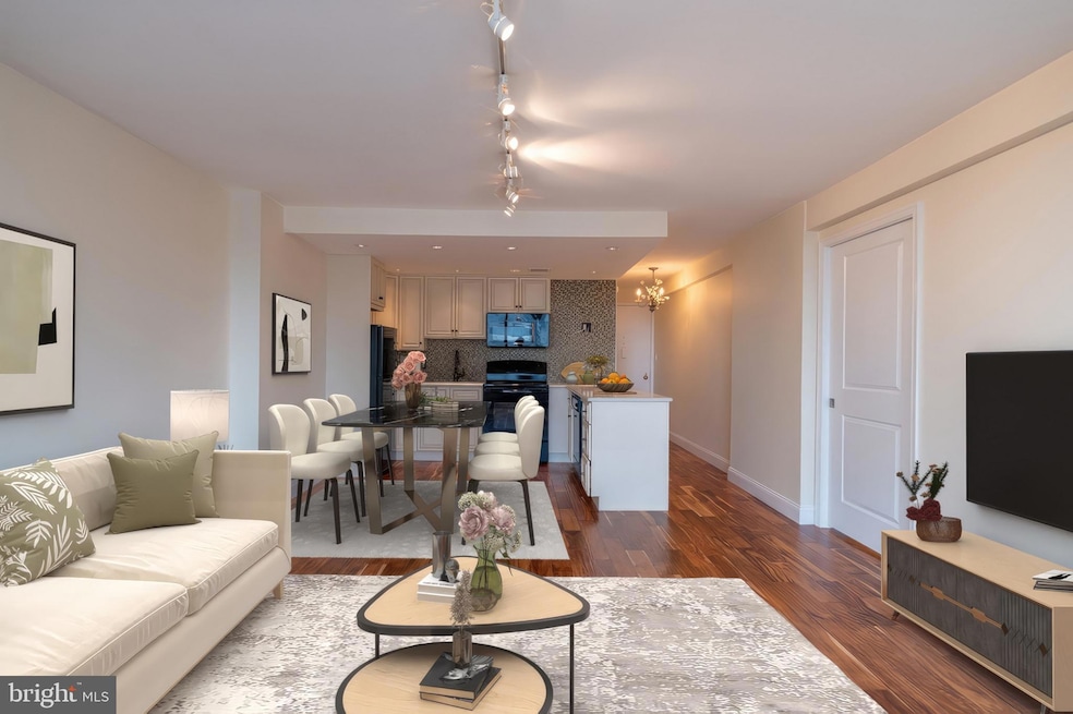 William Penn House unit 1812, Philadelphia, PA 19103 - photo 1