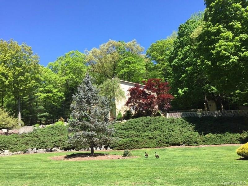 27 Chester Ct, Cortlandt Manor, NY 10567 - photo 1