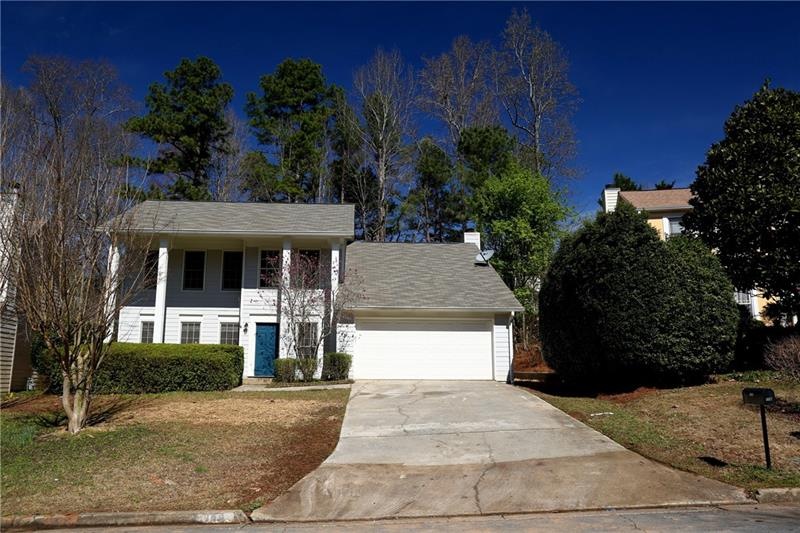 180 Pine Bridge Trail, Alpharetta, GA 30022 - photo 1