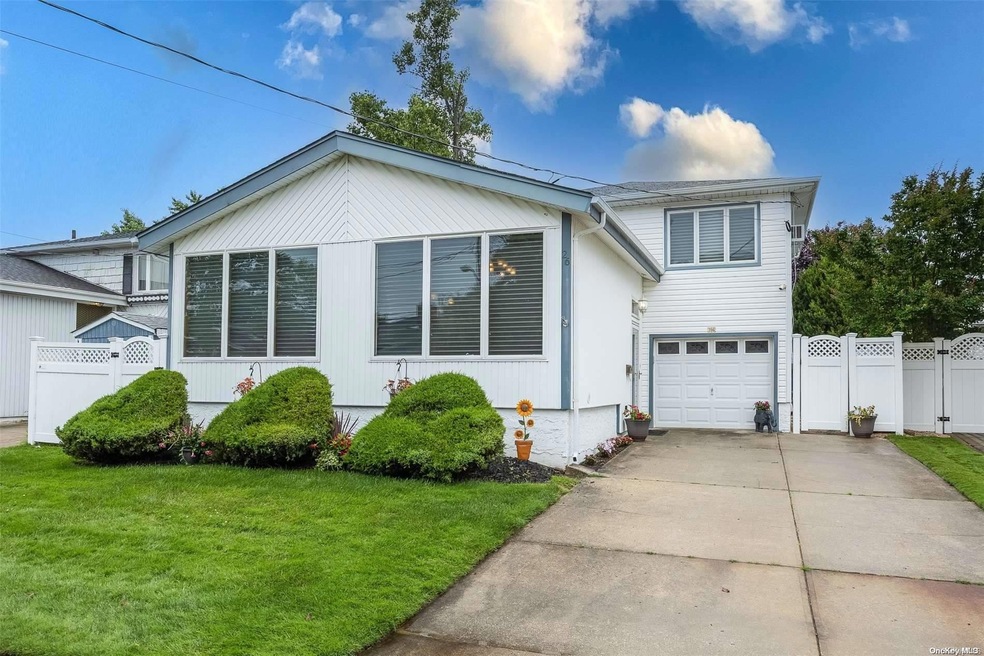 26 Prospect St, Freeport, NY 11520 - photo 1