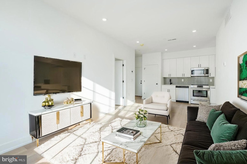 For Rent $2,000/month