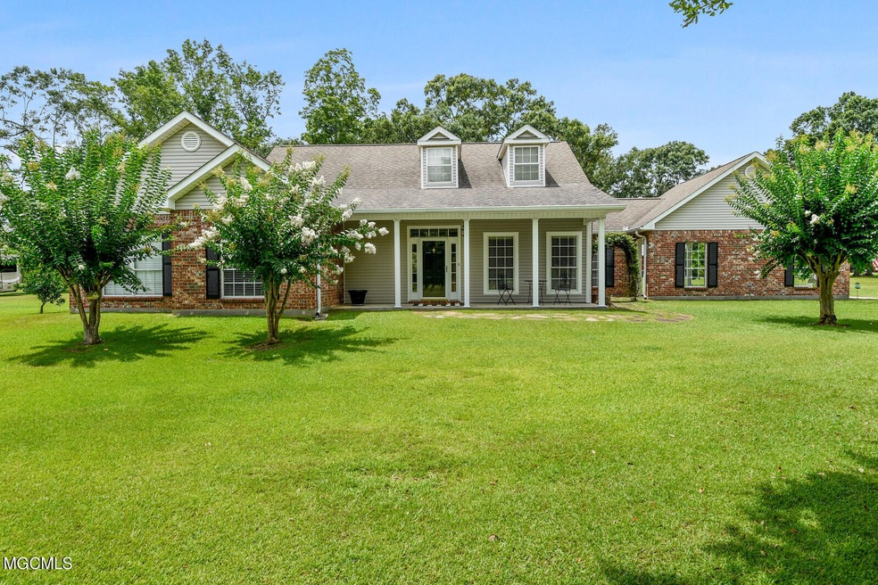 11113 Old Kiln Rd, Picayune, MS 39466 - photo 1