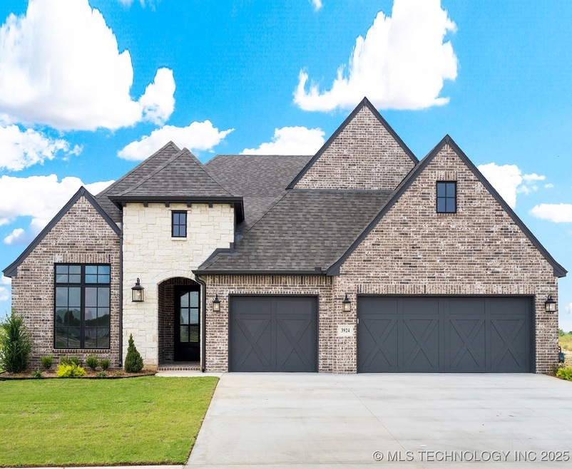 3924 S Gardenia Ave, Broken Arrow, OK 74012 - photo 1