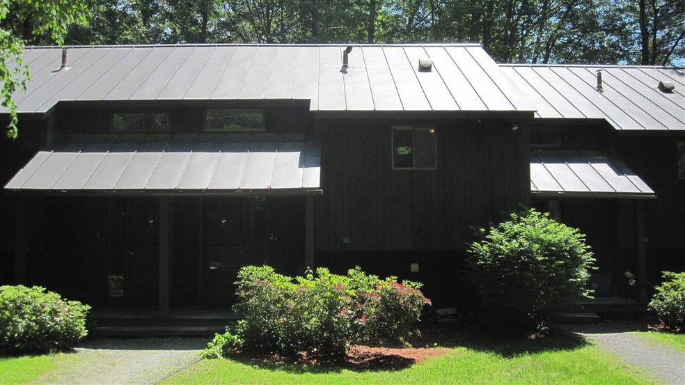 1299 Quechee Main St unit 2B, Hartford, VT 05001 - photo 1