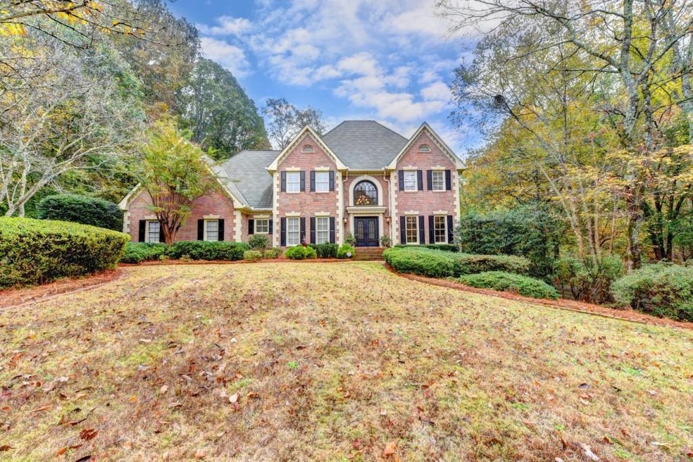 Custom Built 4 Sided Brick Home on Cul-de-sac on 2