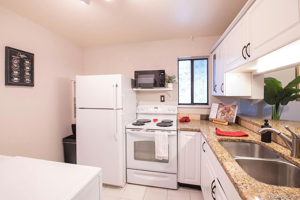 For Sale $220,000 • Co-Listing Agent