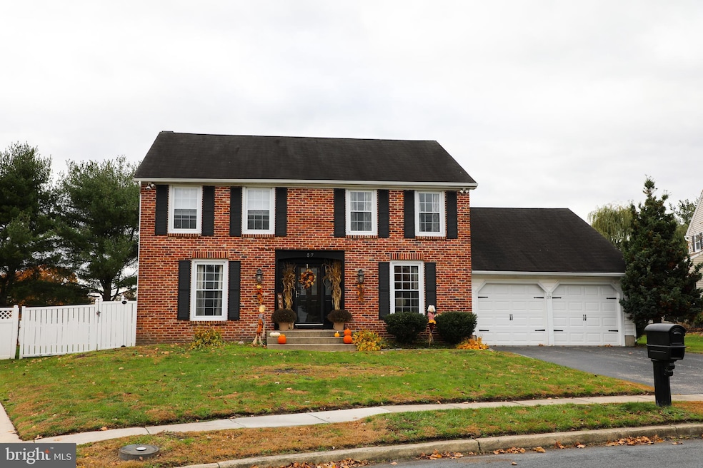 Sold $400,000 • Co-Listing Agent