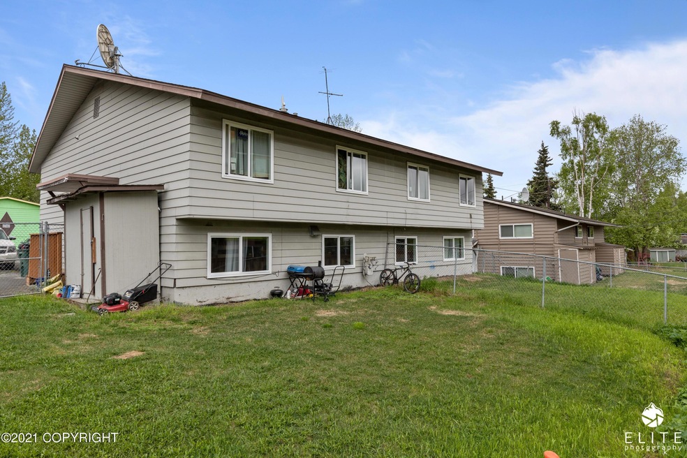 7821 Island Dr, Anchorage, AK 99504 - photo 1