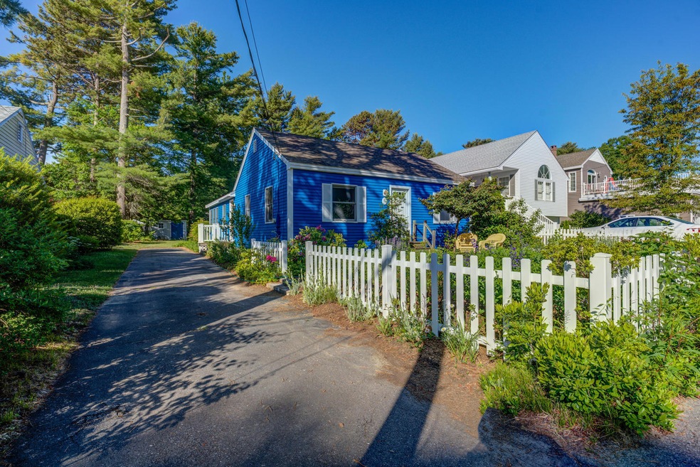 74 Ocean St, Ogunquit, ME 03907 - photo 1