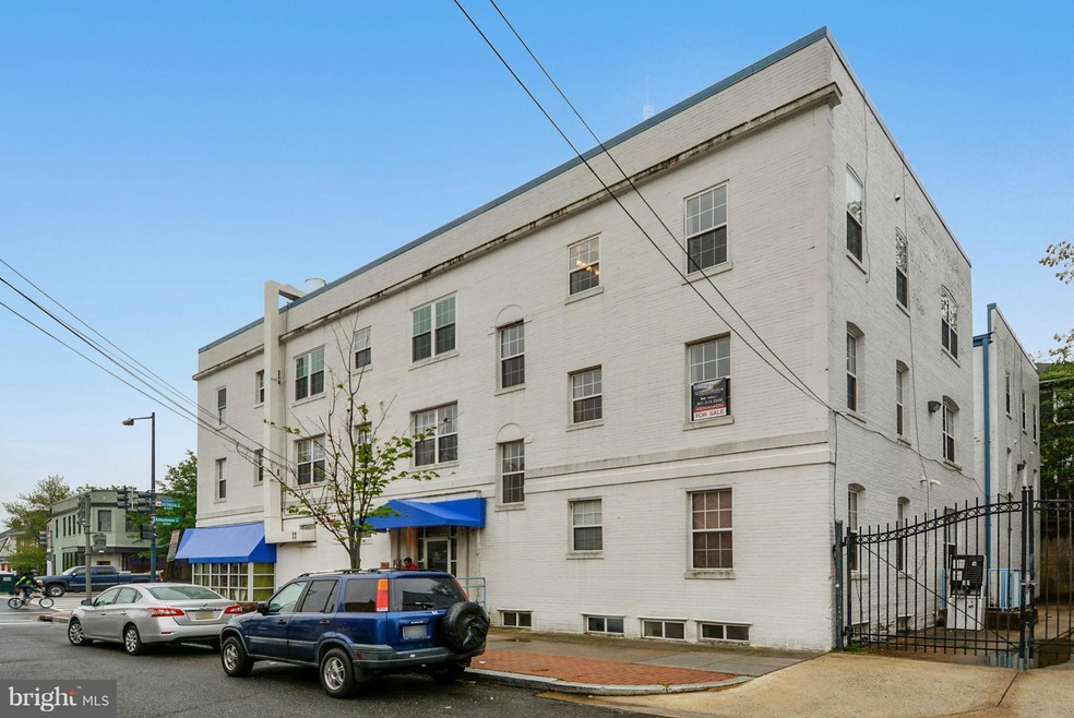 1000 Rittenhouse St NW unit K, Washington, DC 20011 - photo 1