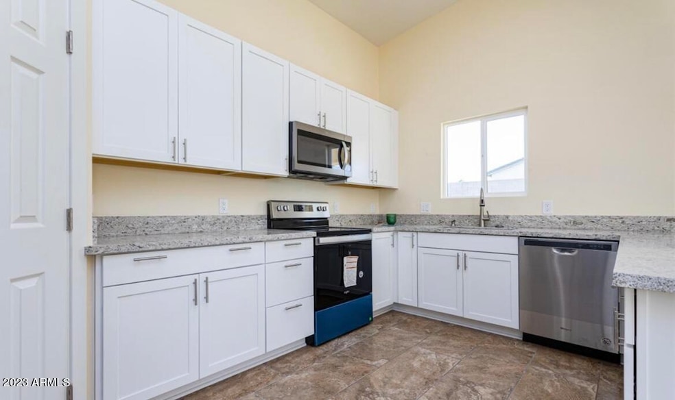 411 N Central Ave, Avondale, AZ 85323 - photo 1