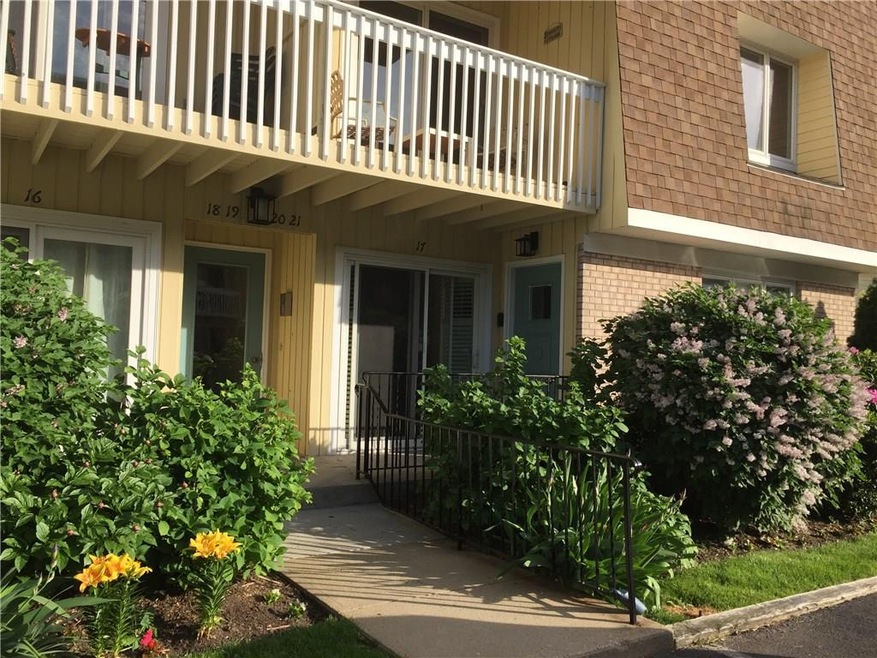 61 Seaview Ave unit 17, Stamford, CT 06902 - photo 1