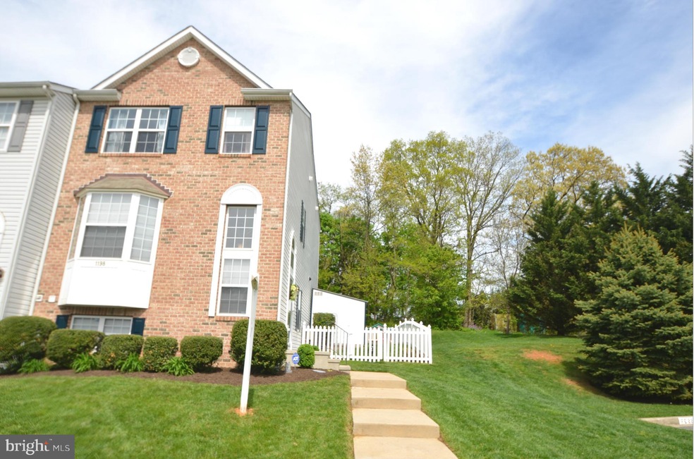 1198 Fetterbush Cir, Sykesville, MD 21784 - photo 1