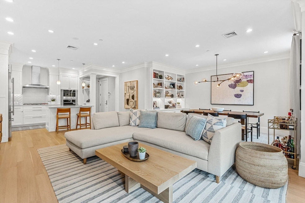 131 Saint Botolph St unit 2, Boston, MA 02115 - photo 1