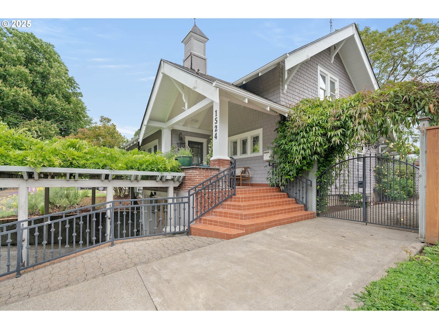 Sold $880,000 • Co-Listing Agent