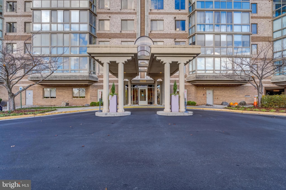 The Riverview at Lansdowne Woods unit 1006, Leesburg, VA 20176 - photo 1