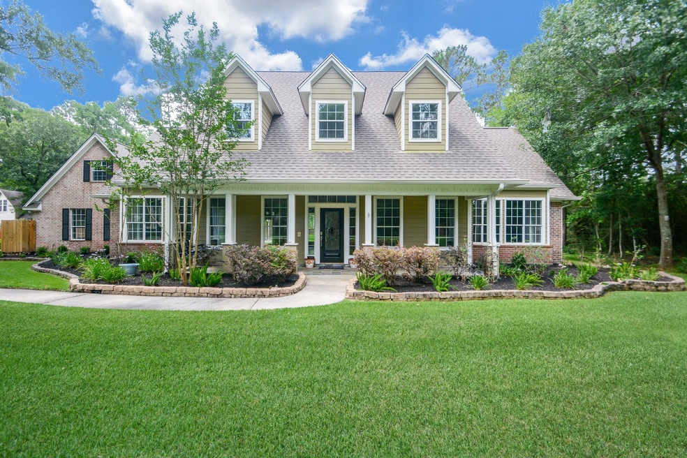 18927 Heritage Point Blvd, Magnolia, TX 77355 - photo 1