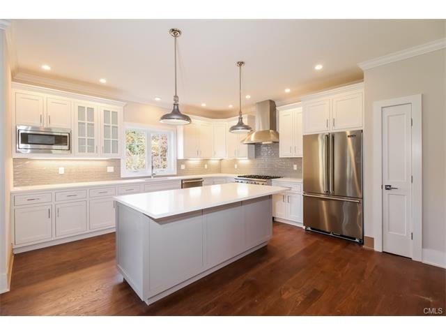 134 Tuller Rd, Fairfield, CT 06825 - photo 1