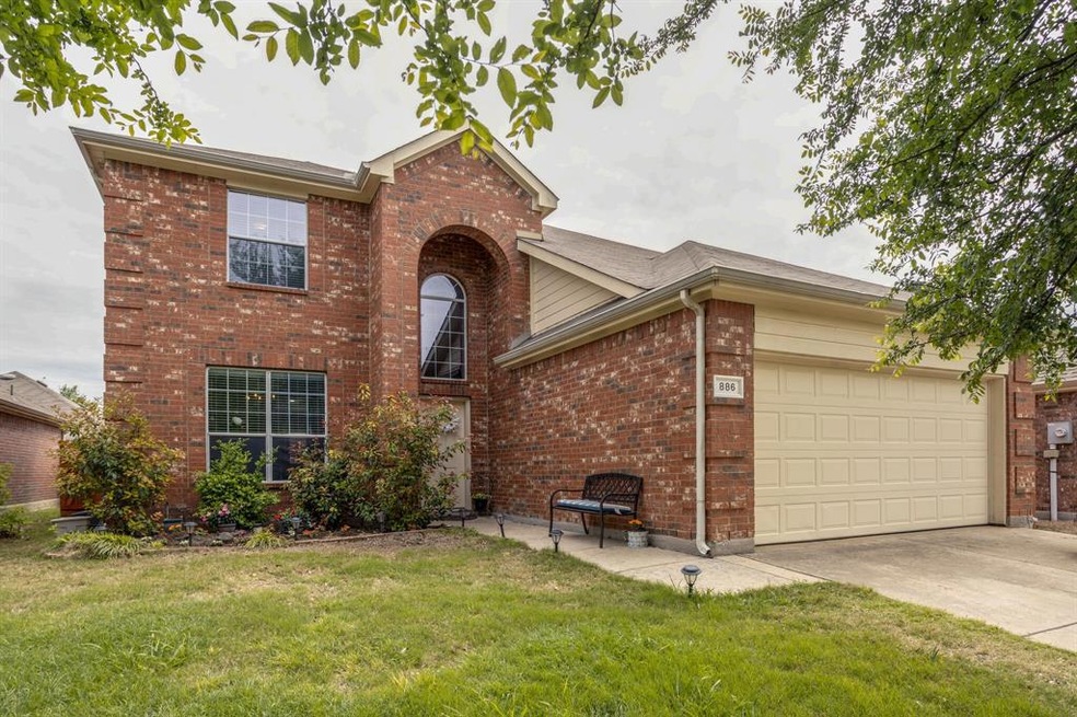 886 Bowie Dr, Lavon, TX 75166 - photo 1