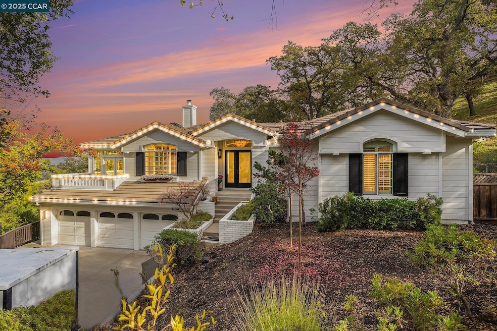 2199 Hidden Pond Rd, Lafayette, CA 94549 - photo 1