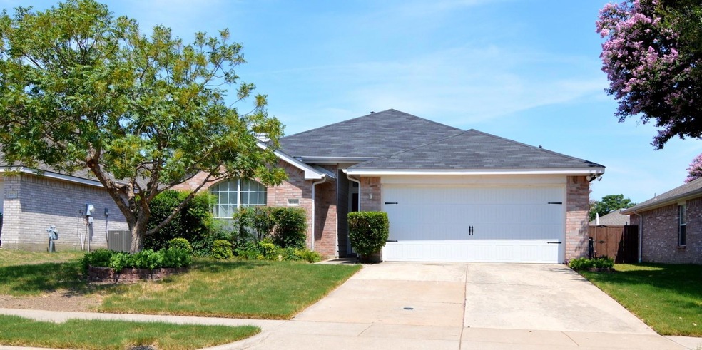 2210 Wisteria Way, McKinney, TX 75071 - photo 1