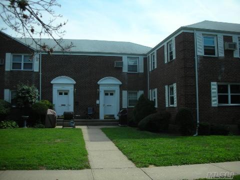 264-06 Langston Ave unit A-2, Glen Oaks, NY 11004 - photo 1