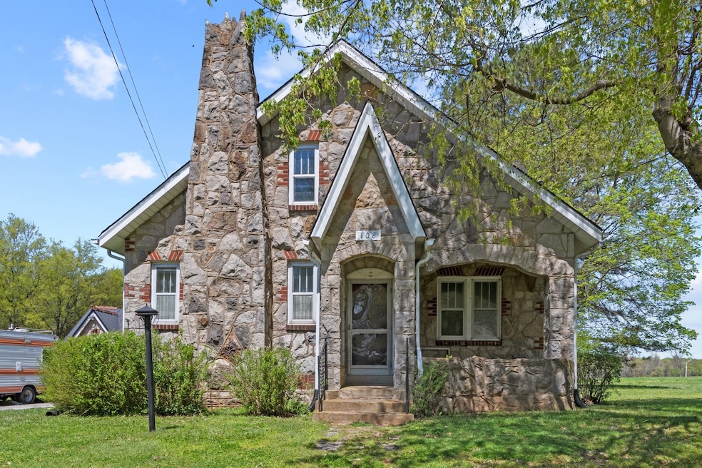 108 Old Westmoreland Rd, Portland, TN 37148 - photo 1