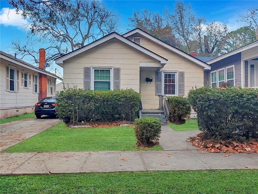 814 E 37th St, Savannah, GA 31401 - photo 1