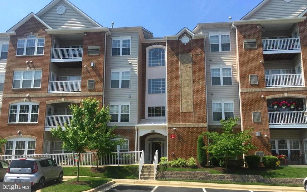 1013 Samantha Ln unit 6-302, Odenton, MD 21113 - photo 1