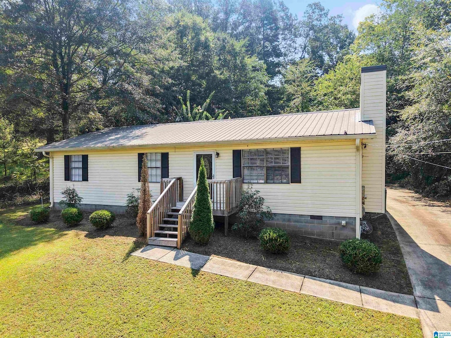 3567 Queenstown Rd, Trussville, AL 35173 - photo 1