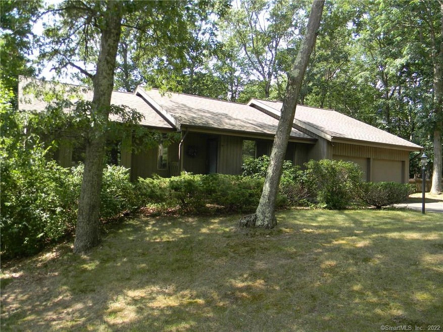 11 Grouse Hill Rd, Glastonbury, CT 06033 - photo 1