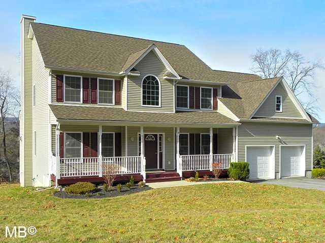 39 Rebecca Dr, Middletown, NY 10940 - photo 1