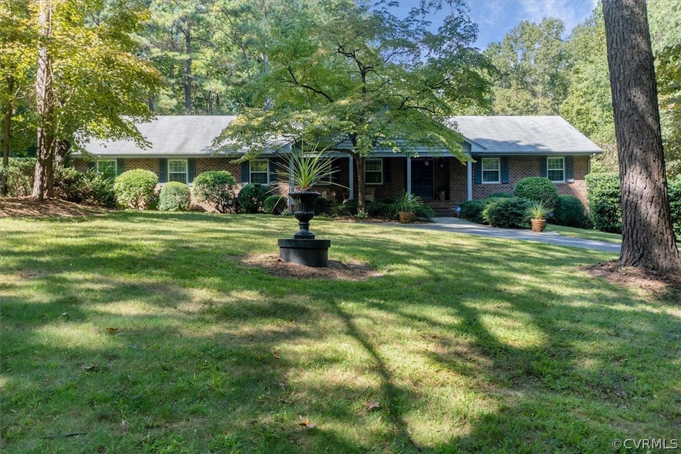 6001 Surrywood Dr, Prince George, VA 23875 - photo 1