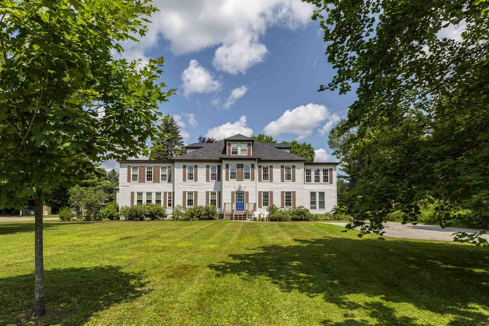 119 Main St unit 5, New London, NH 03257 - photo 1