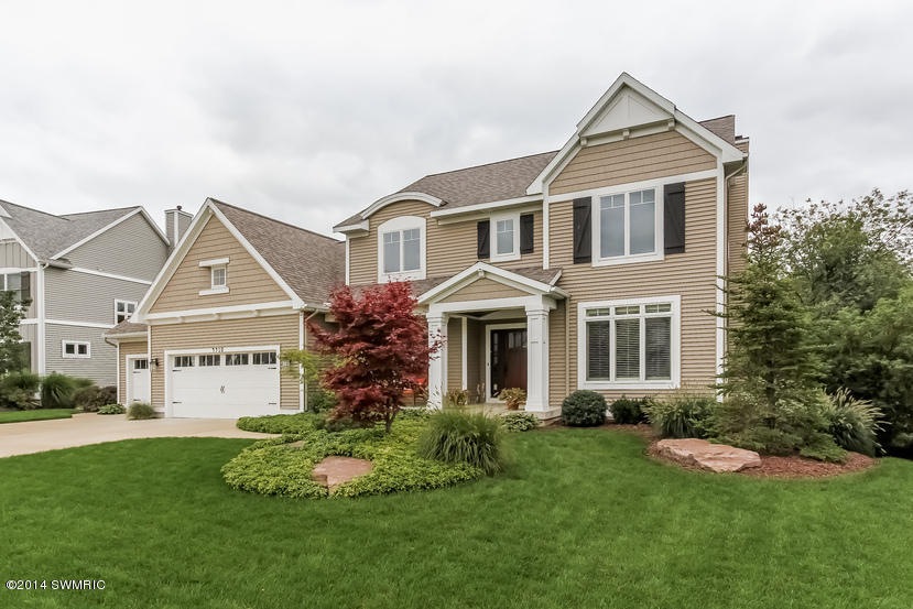 003-Front_View-1228352-mls