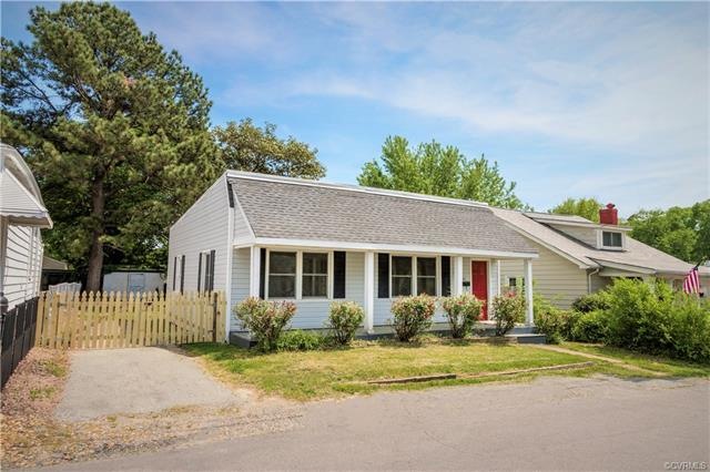 Welcome home to 903 Parrish St!