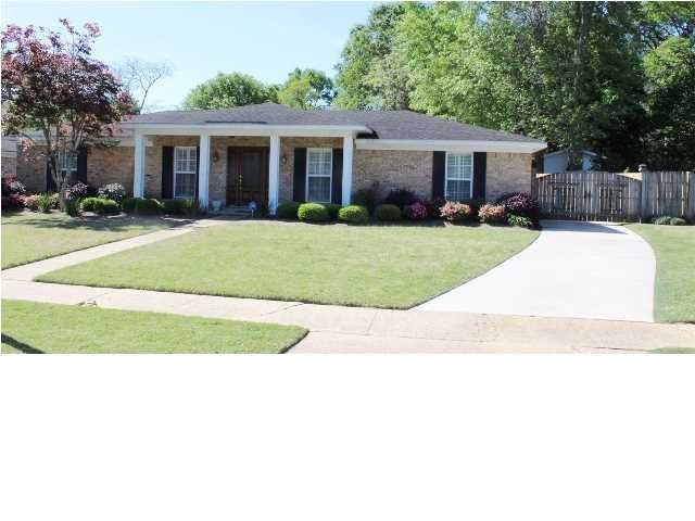 BEAUTIFULLY UPDATED ONE STORY 3/2 BRICK HOME IN WI