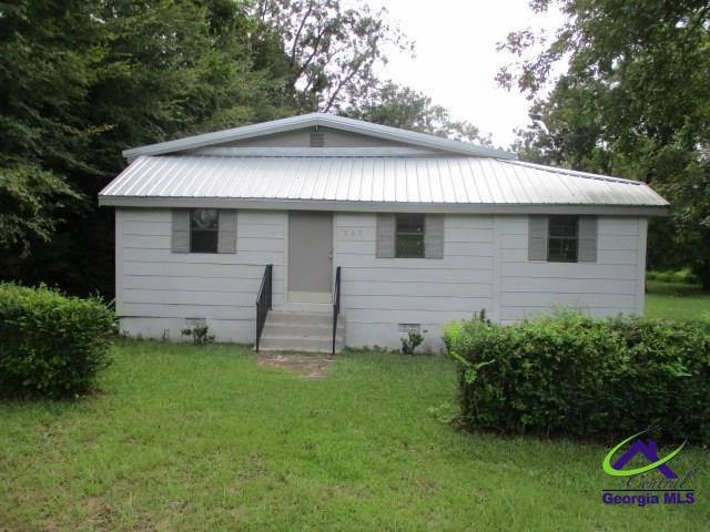 For Rent $1,350/month