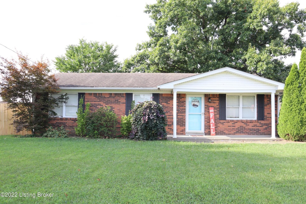 471 Delaina Dr, Mount Washington, KY 40047 - photo 1