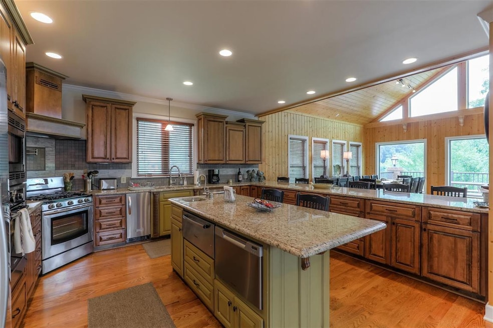 140 Mortons Lake Rd, Manchester, TN 37355 - photo 1