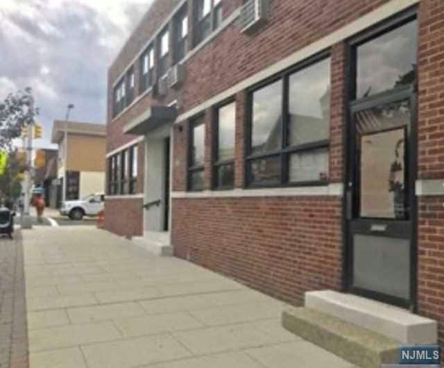 253 Boulevard unit 7, Hasbrouck Heights, NJ 07604 - photo 1