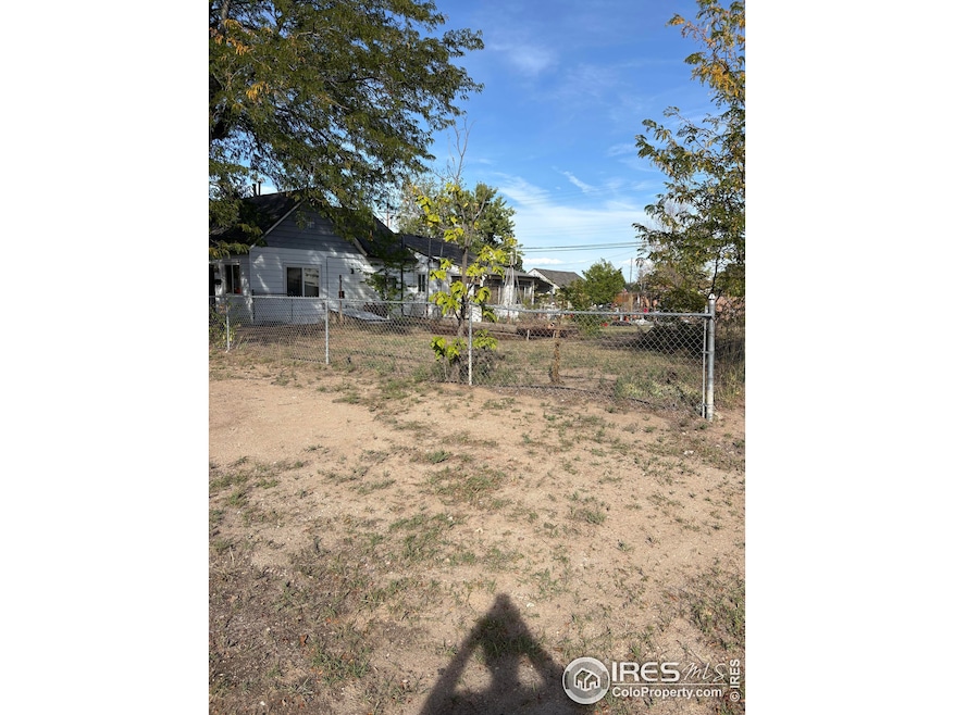 Under Contract $319,500