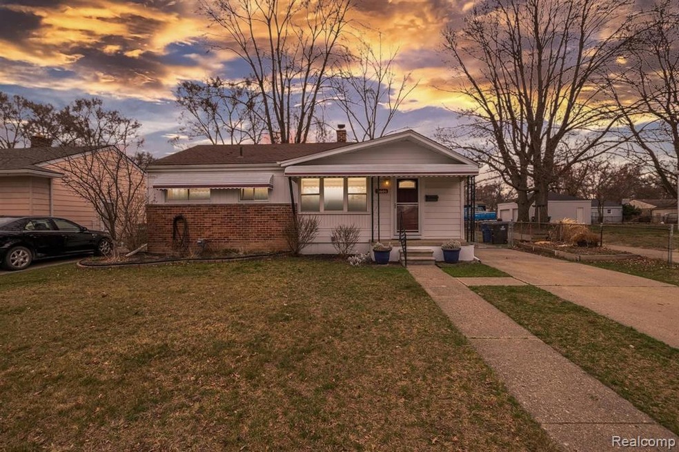 01-31606 Fairchild st-Windowstill Real Estate Phot